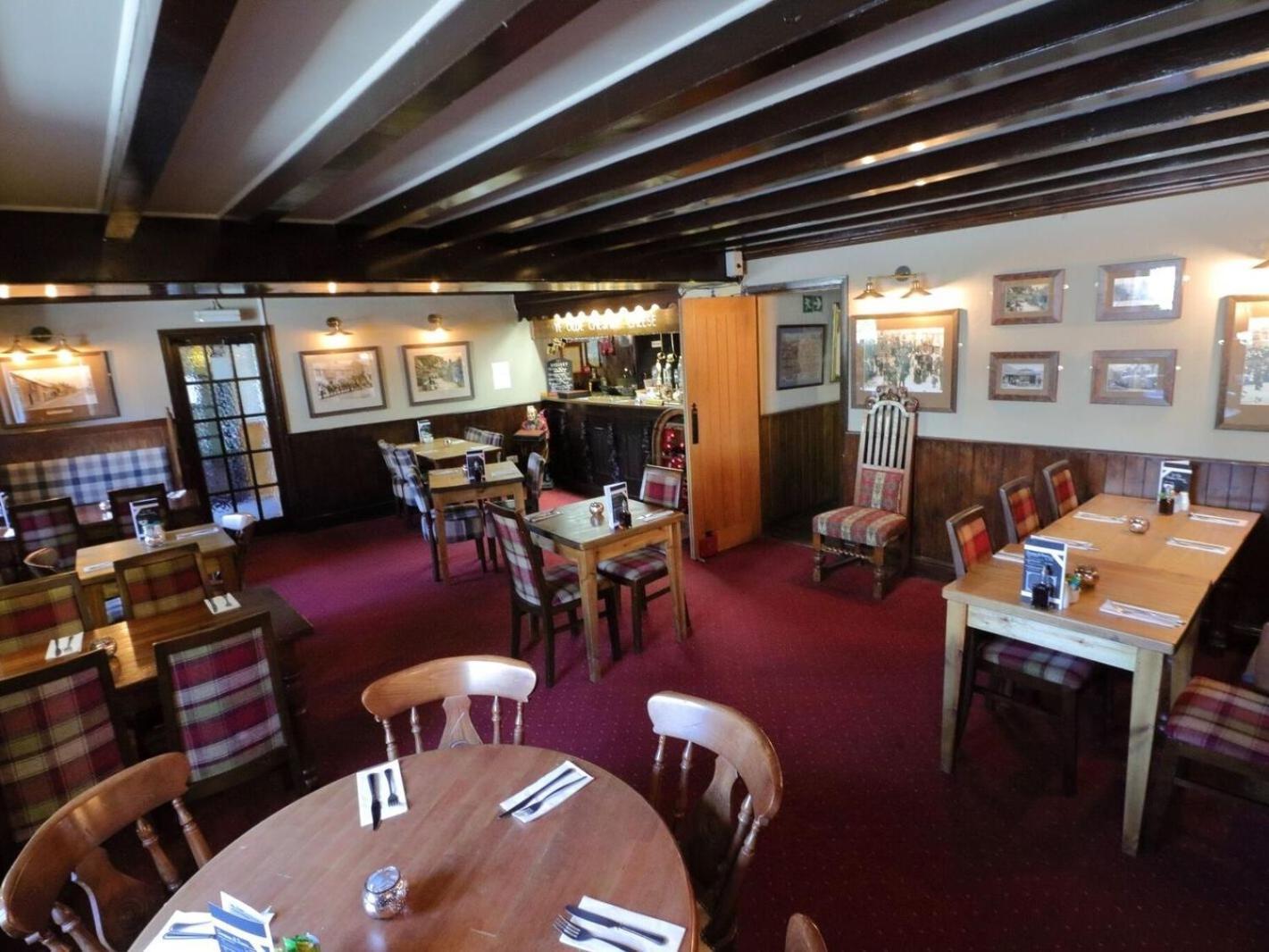 Ye Olde Cheshire Cheese Inn Castleton Kültér fotó